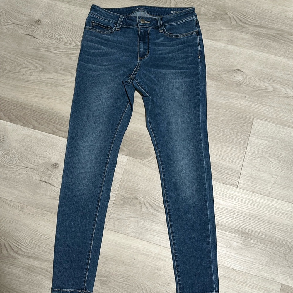 Woman’s jegging